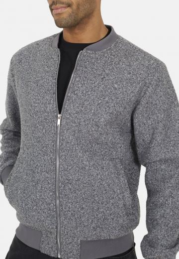 Куртка бомбер