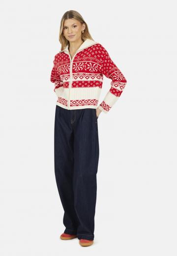 Жаккардовая вязаная кофта