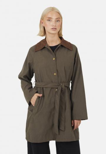 Короткое пальто