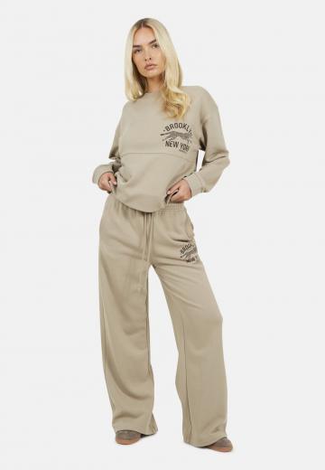 Спортивные штаны