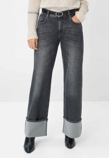 Прямые джинсы