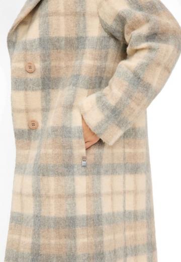 Шерстяное пальто