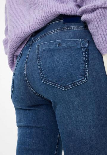 Короткие джинсы