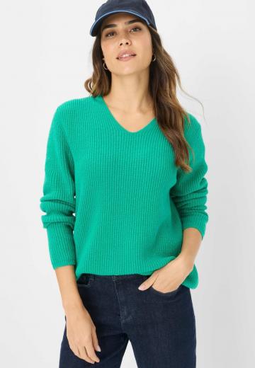 Пуловер с вырезом V