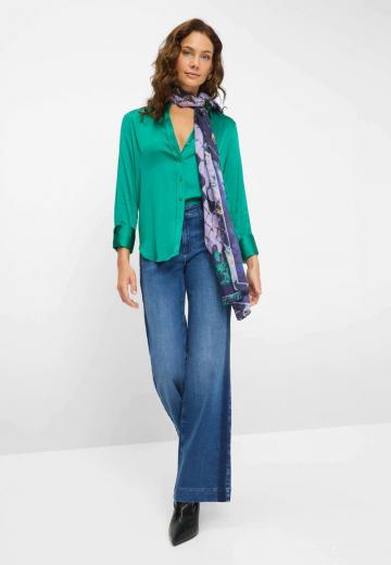 Клешеные джинсы