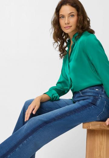 Клешеные джинсы