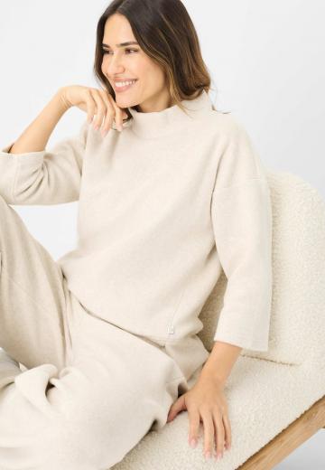 Пуловер с рукавом три четверти