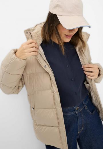 Зимняя куртка