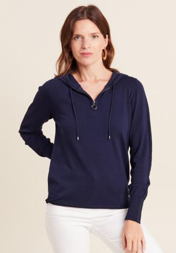 Пуловер с капюшоном