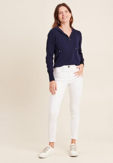 Пуловер с капюшоном