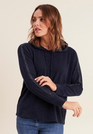 Пуловер с капюшоном