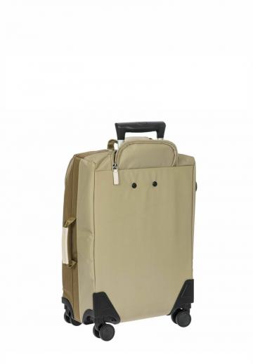 Чемодан на колесах