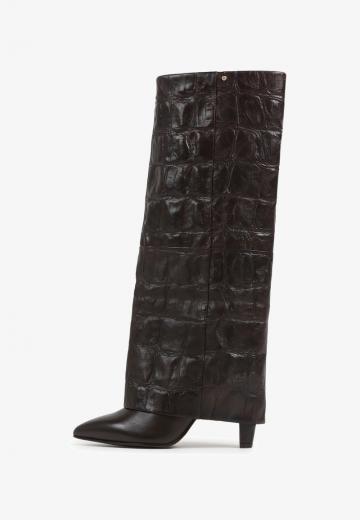 Высокие сапоги