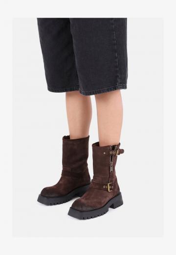 Гандбольные кроссовки