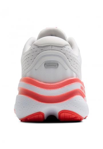 Беговые кроссовки