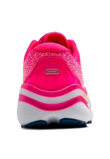 Беговые кроссовки