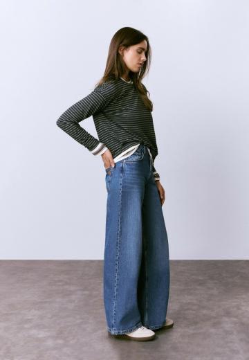 Свободные джинсы