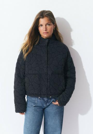 Зимняя куртка