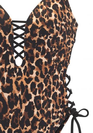 Слитный купальник