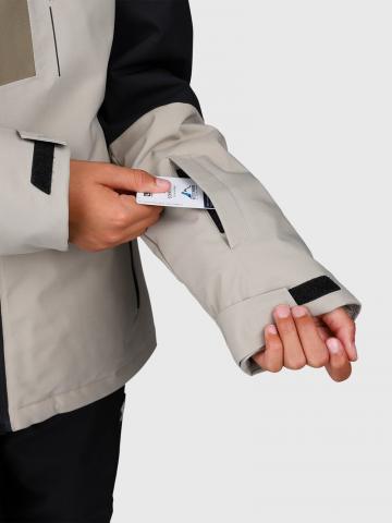 Спортивная куртка