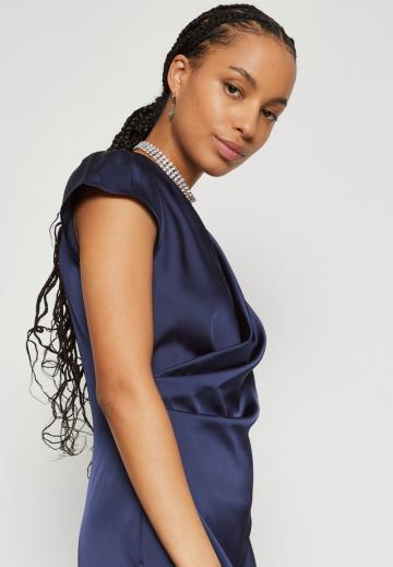 Коктейльное платье