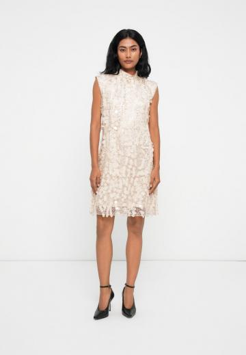 Коктейльное платье