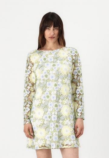 Короткое платье