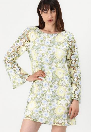 Короткое платье