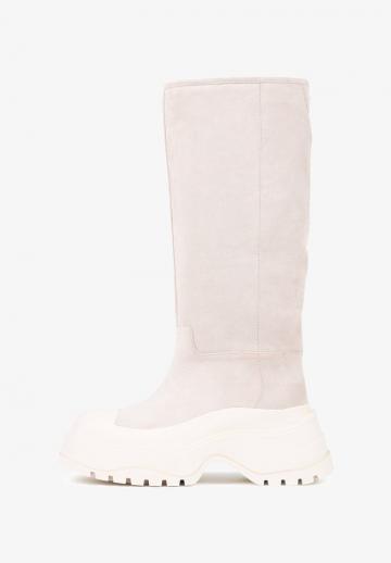 Зимние ботинки