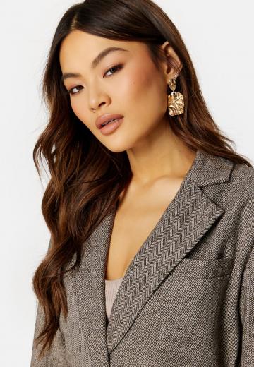 Короткое пальто