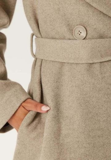 Шерстяное пальто