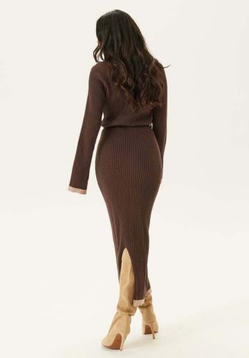 Вязаное платье