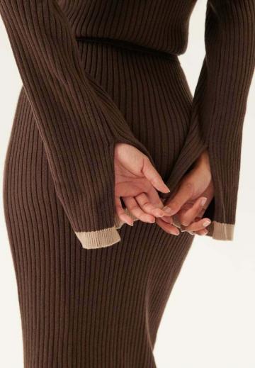 Вязаное платье