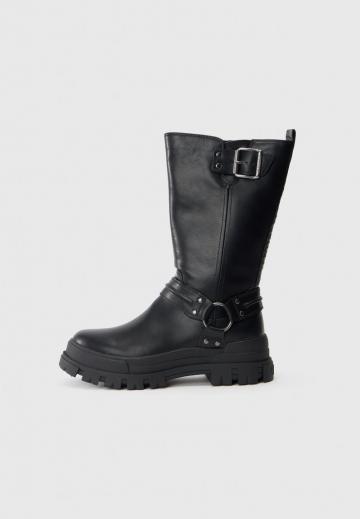 Ковбойские сапоги