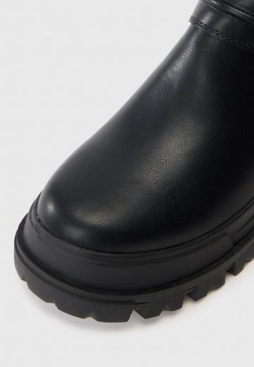 Ковбойские сапоги