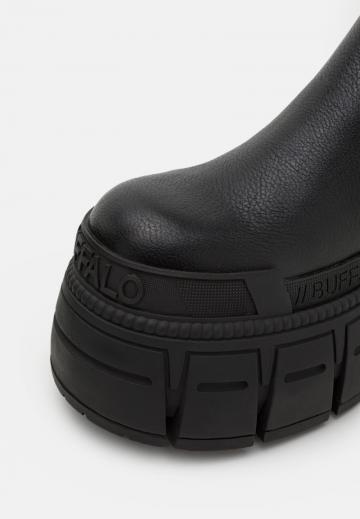 Сапоги на платформе