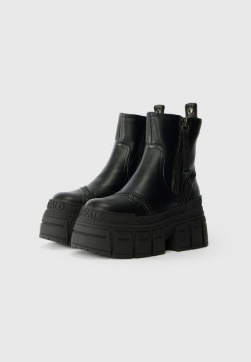 Полусапожки на платформе