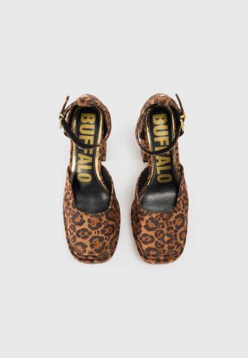 Туфли на высоком каблуке