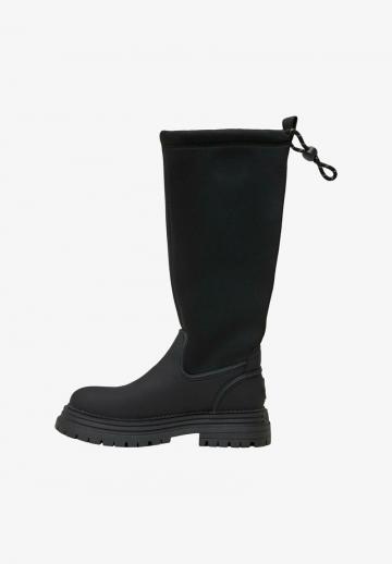 Сапоги на платформе