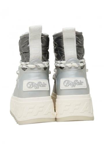 Сапожки на танкетке