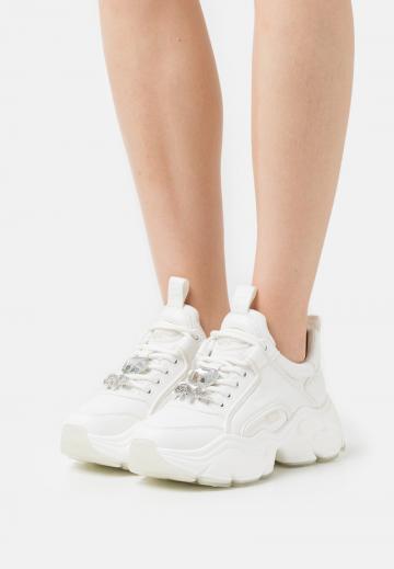 Гандбольные кроссовки