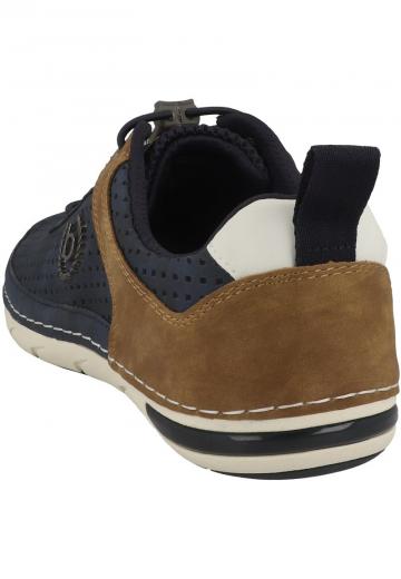 Ботинки на шнуровке