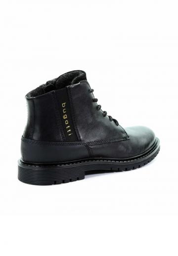 Ботинки на шнуровке