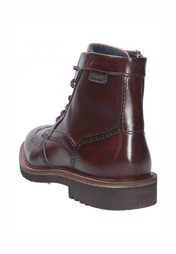 Ботинки на шнуровке