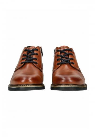 Ботинки на шнуровке