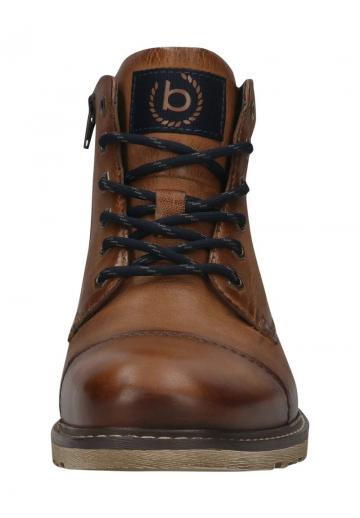 Ботинки на шнуровке