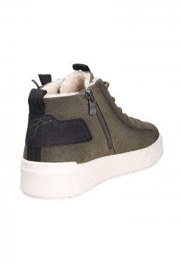 Зимние ботинки