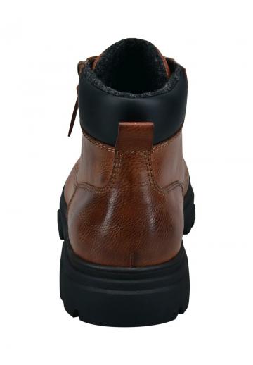 Зимние ботинки