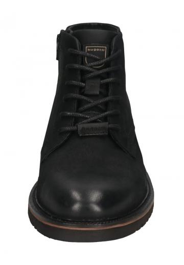 Ботинки на шнуровке