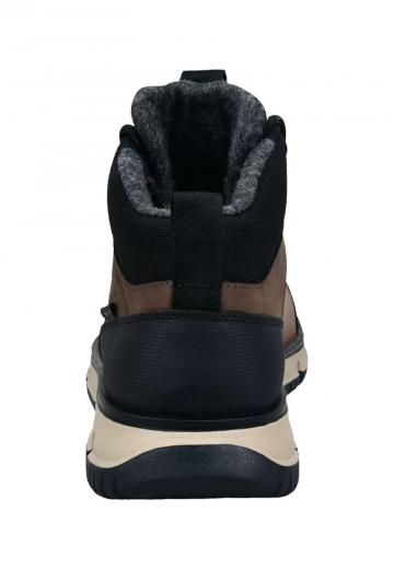 Зимние ботинки